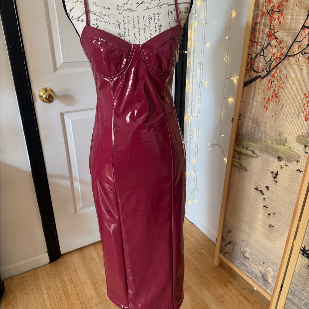 Finesse Glossy Wine Midi Dress
